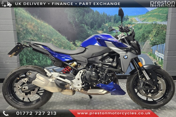 BMW F 900 R SE
