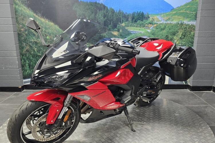 KAWASAKI NINJA 1000SX