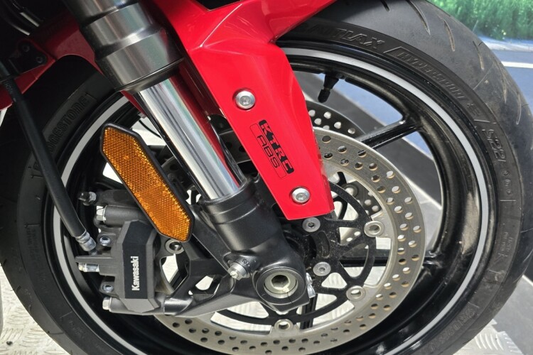 KAWASAKI NINJA 1000SX