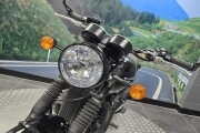 TRIUMPH BONNEVILLE T120