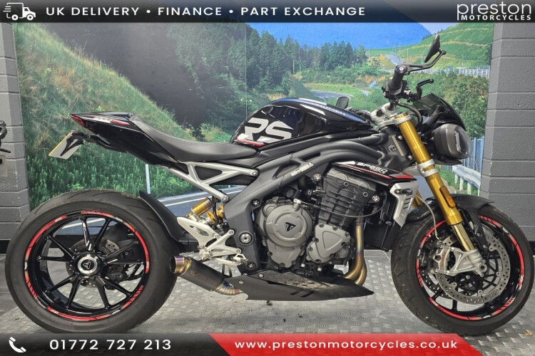 TRIUMPH SPEED TRIPLE 1200