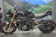 TRIUMPH SPEED TRIPLE 1200