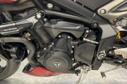 TRIUMPH STREET TRIPLE 765