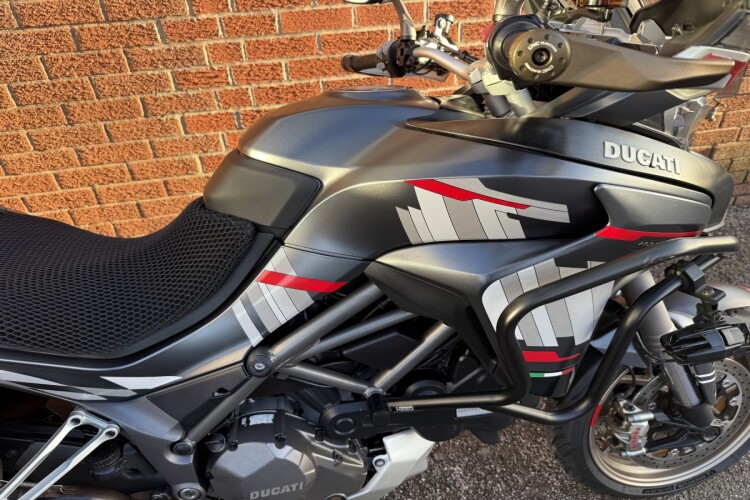 DUCATI MULTISTRADA 1260