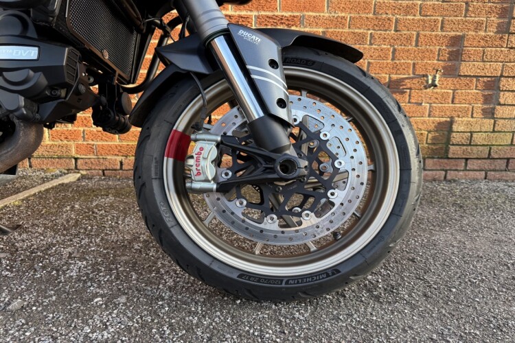 DUCATI MULTISTRADA 1260