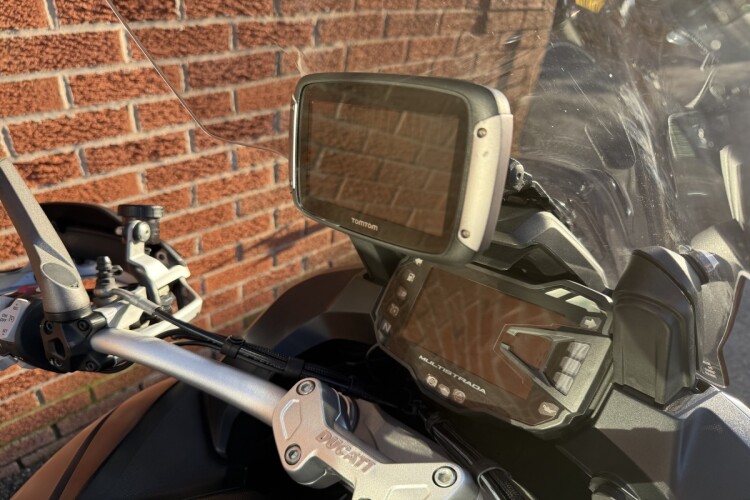 DUCATI MULTISTRADA 1260