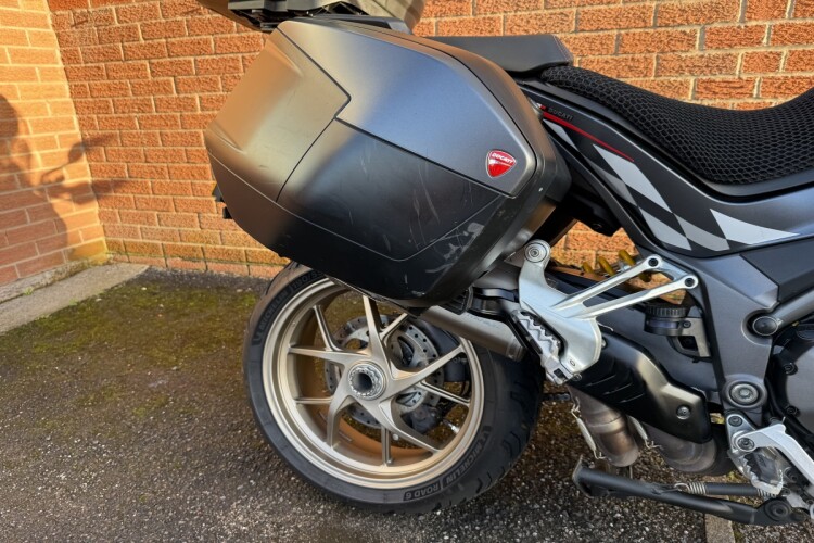 DUCATI MULTISTRADA 1260