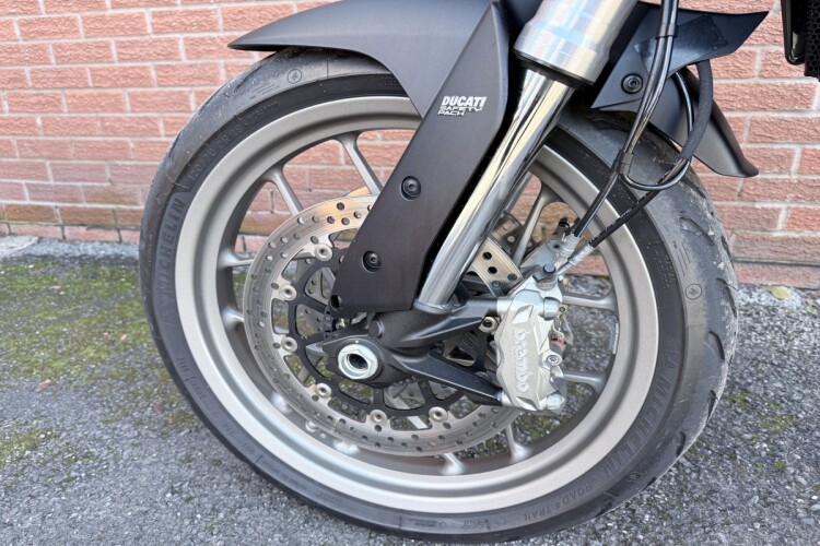 DUCATI MULTISTRADA 950