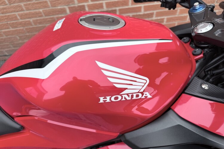 HONDA CBR500R