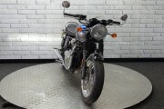 TRIUMPH BONNEVILLE T120