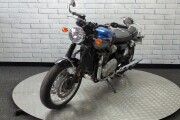 TRIUMPH BONNEVILLE T120