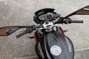 TRIUMPH STREET TRIPLE 675