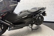 YAMAHA TMAX 560