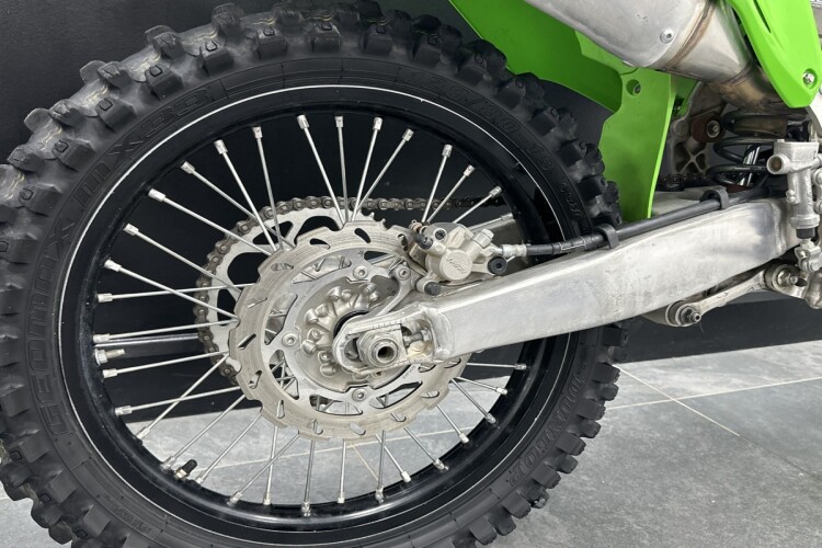 KAWASAKI KXF250