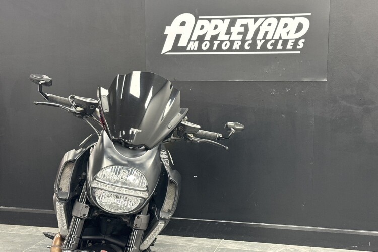 DUCATI DIAVEL