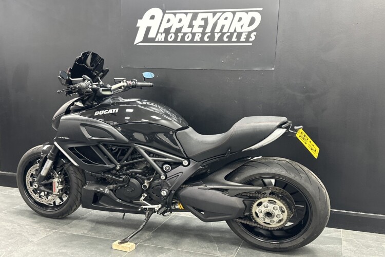 DUCATI DIAVEL