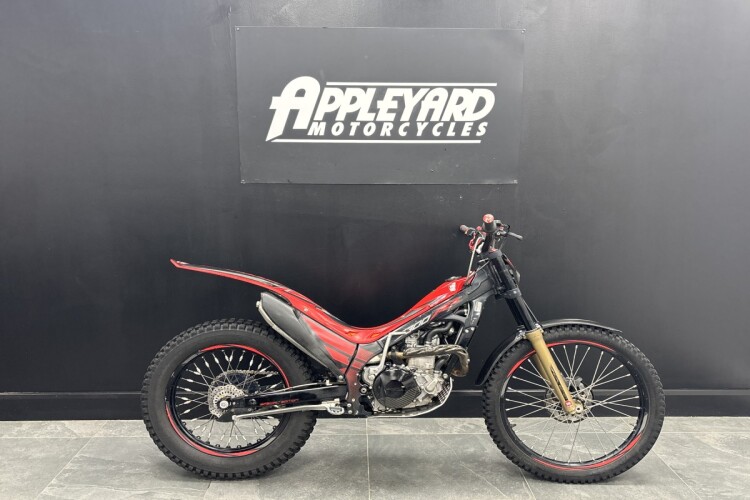 HONDA MONTESA COTA 300