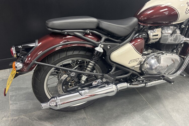 ROYAL ENFIELD CLASSIC 650