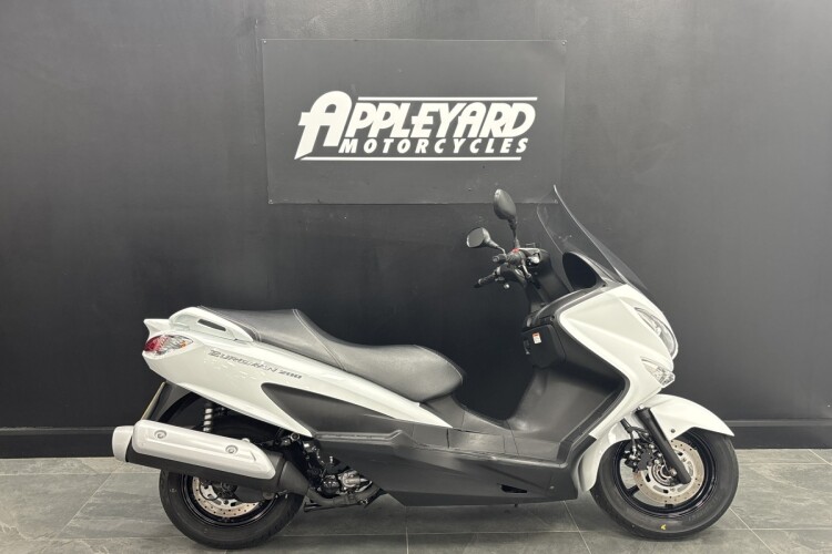 SUZUKI BURGMAN 200