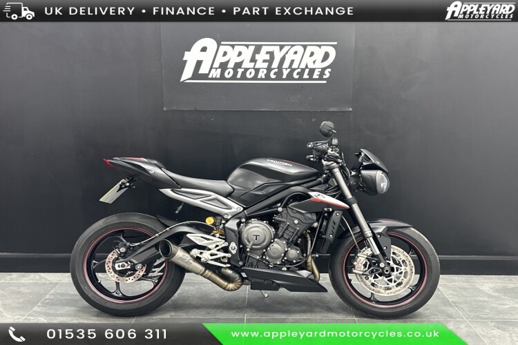 TRIUMPH STREET TRIPLE 765