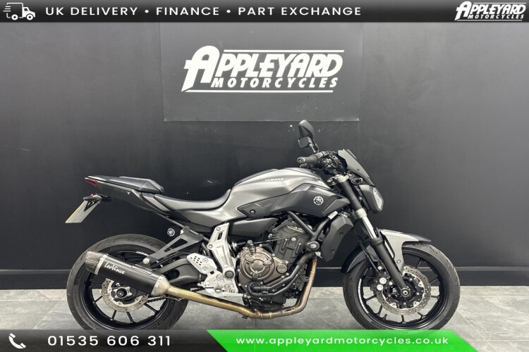YAMAHA MT-07