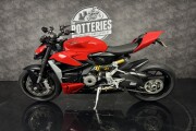 DUCATI STREETFIGHTER V2