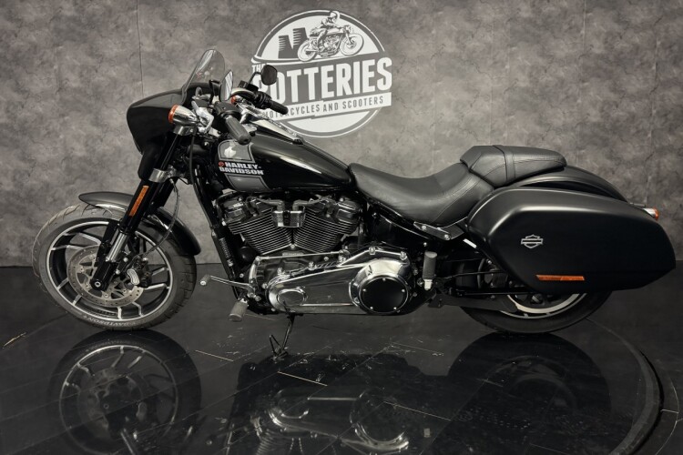 HARLEY-DAVIDSON STREET GLIDE SPECIAL