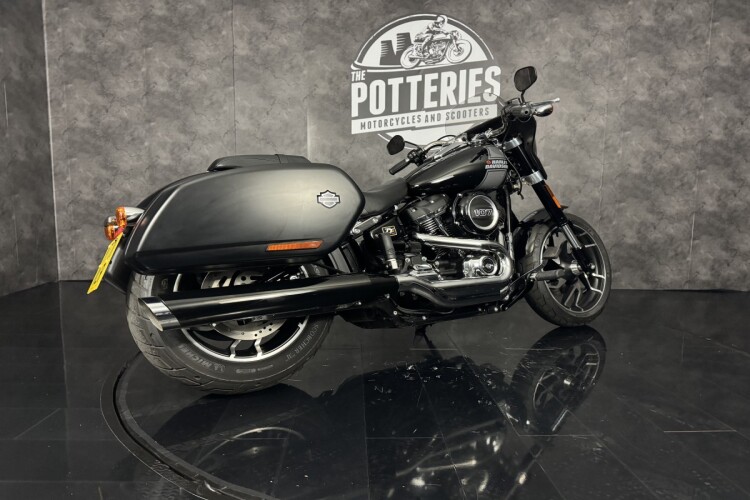 HARLEY-DAVIDSON STREET GLIDE SPECIAL
