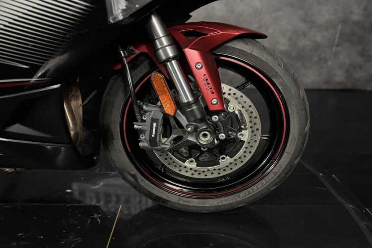 KAWASAKI NINJA 1000SX