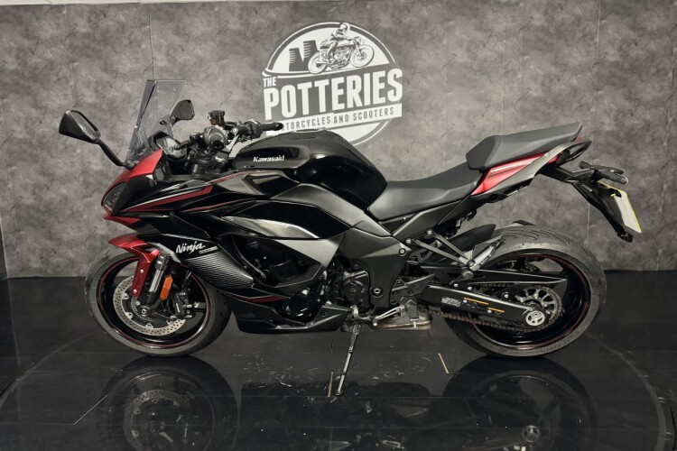 KAWASAKI NINJA 1000SX