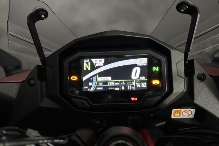 KAWASAKI NINJA 1000SX