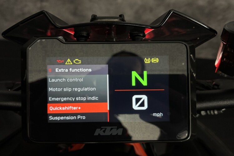 KTM 1290 SUPER DUKE R