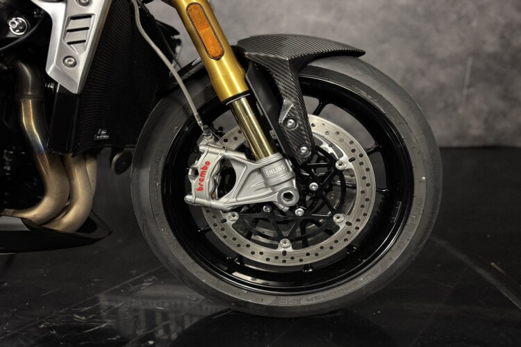 TRIUMPH SPEED TRIPLE 1160