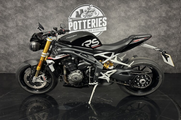 TRIUMPH SPEED TRIPLE 1160
