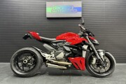 DUCATI STREETFIGHTER V2