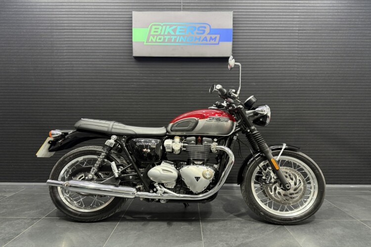 TRIUMPH BONNEVILLE T120