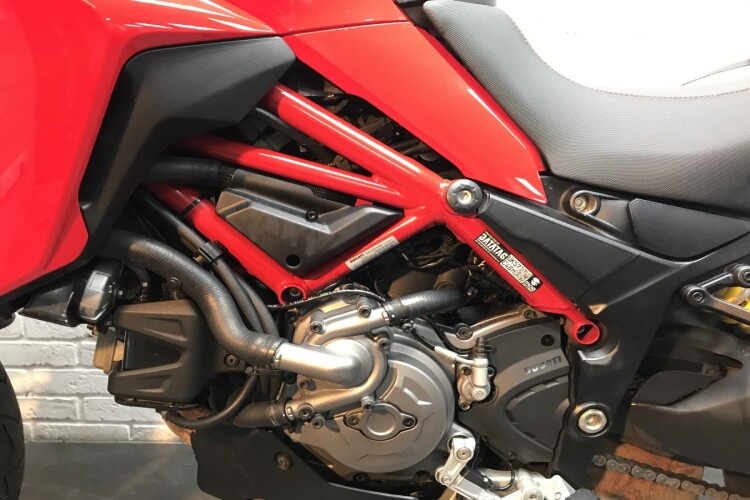 DUCATI MULTISTRADA 950