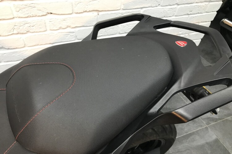 DUCATI MULTISTRADA 950