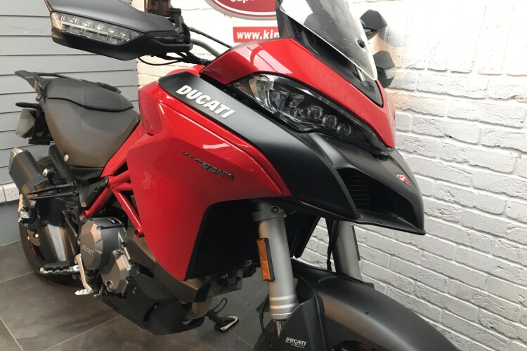 DUCATI MULTISTRADA 950