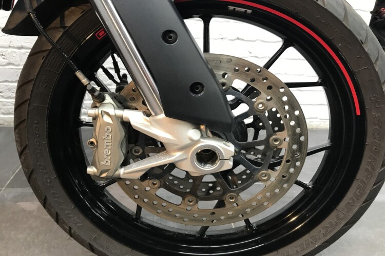 DUCATI MULTISTRADA 950