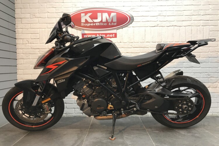KTM 1290 SUPERDUKE R