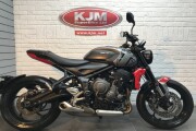 TRIUMPH TRIDENT