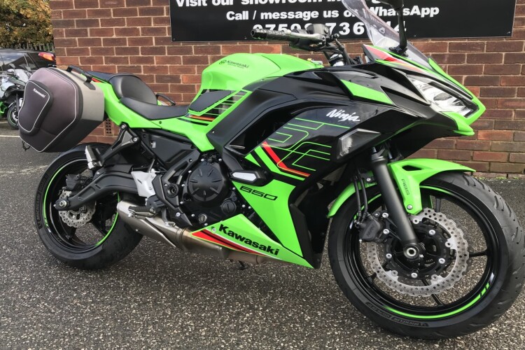 KAWASAKI NINJA 650