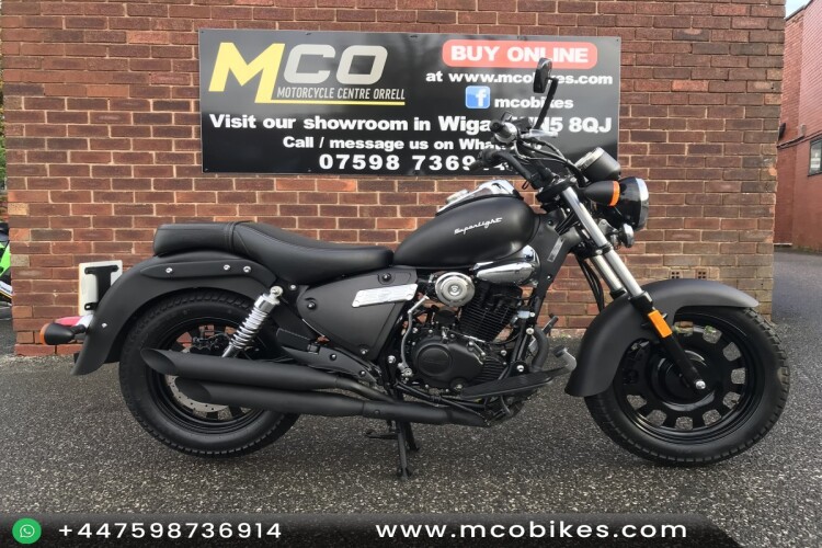 KEEWAY SUPERLIGHT 125