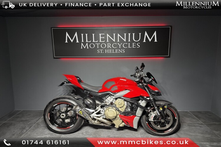 DUCATI STREETFIGHTER V4