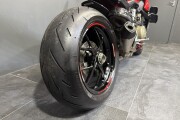 DUCATI STREETFIGHTER V4