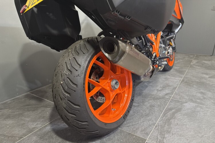 KTM 1290 SUPER DUKE GT