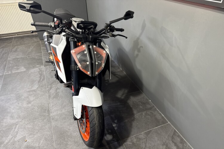 KTM 1290 SUPER DUKE R