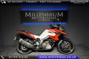 SUZUKI V-STROM 1050