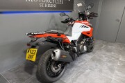 SUZUKI V-STROM 1050